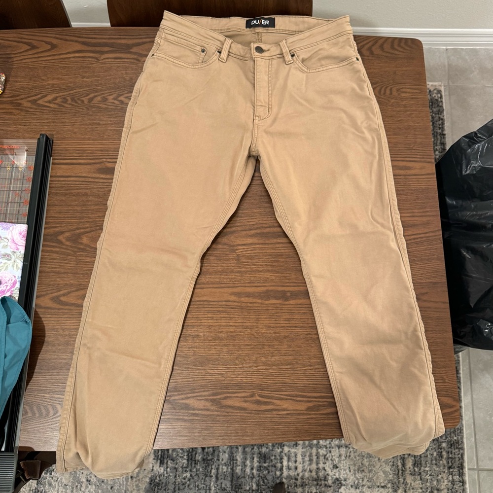 Duer No Sweat Relaxed Taper Khaki Pants 34x30